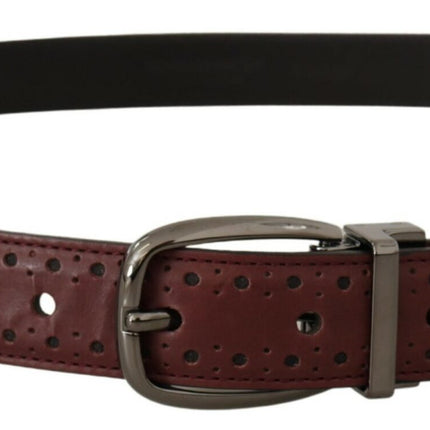 Elegant Leather Belt with Metal Buckle