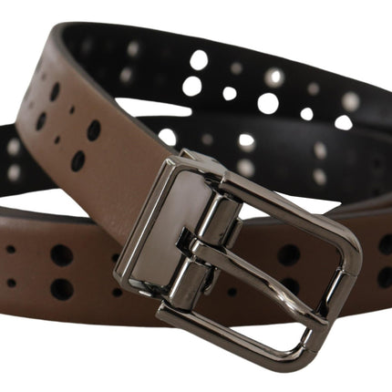 Elegant Leather Belt with Metal Buckle