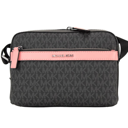 Cooper Pequeña Bolsa Utility Crossbody de PVC Rosa Negra Signature