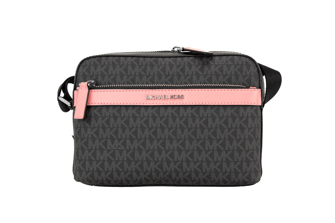 Cooper Pequeña Bolsa Utility Crossbody de PVC Rosa Negra Signature