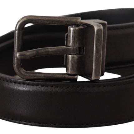 Elegant Black Leather Belt with Metal Buckle