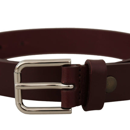 Ceinture en cuir marron élégante avec boucle de logo