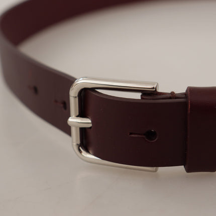 Ceinture en cuir marron élégante avec boucle de logo