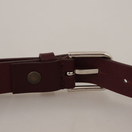 Ceinture en cuir marron élégante avec boucle de logo