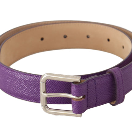 Ceinture en cuir violet élégant avec boucle de logo