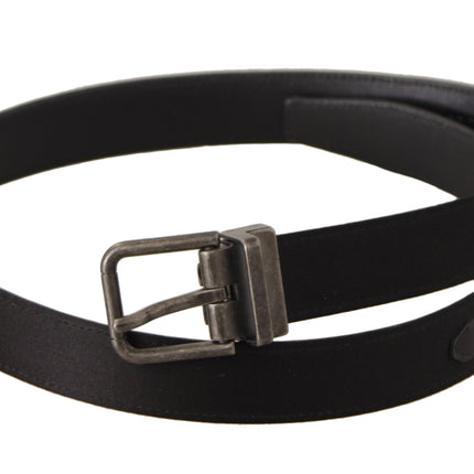 Ceinture en cuir noir élégant avec boucle en métal