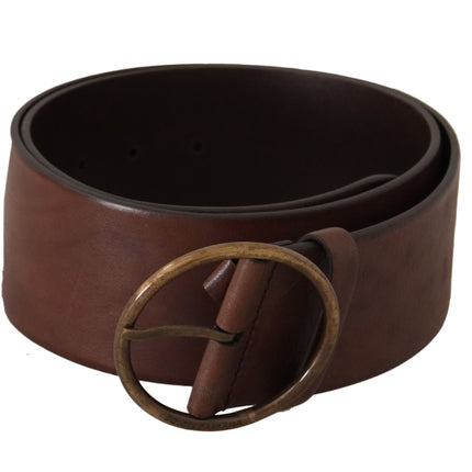 Ceinture en cuir élégante avec boucle gravée