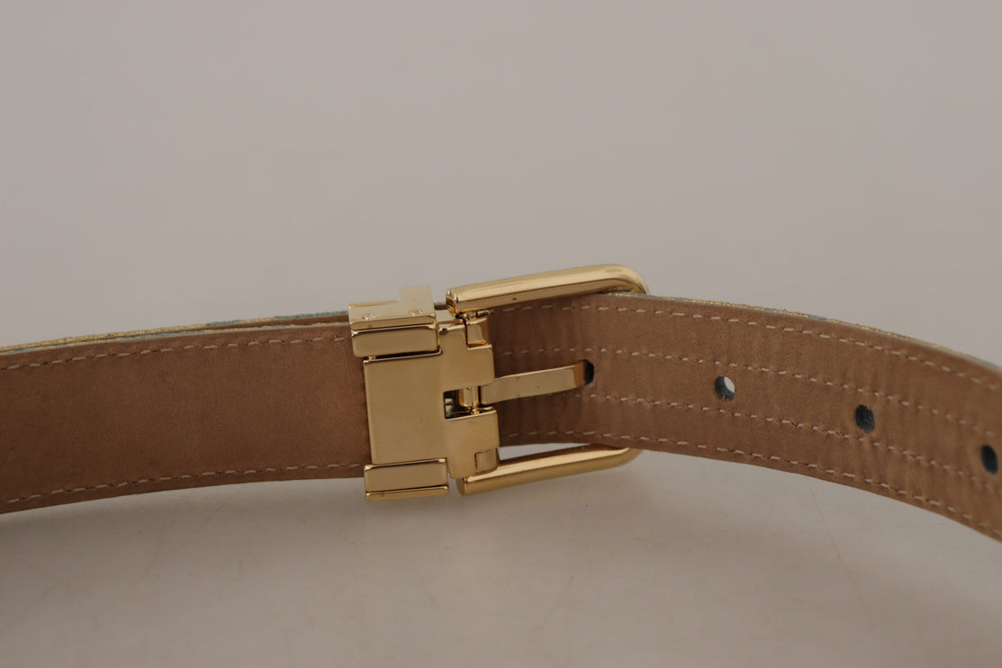 Ceinture en cuir bleu clair élégant avec boucle dorée