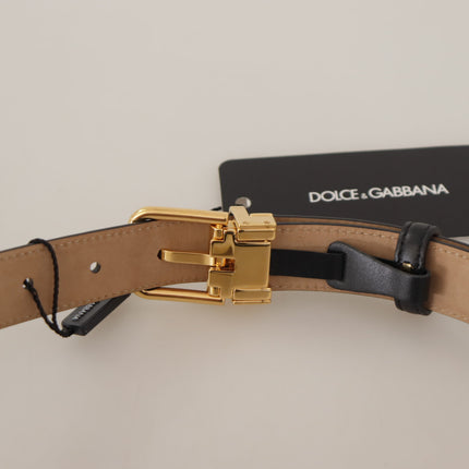 Ceinture en cuir noir élégant avec boucle gravée