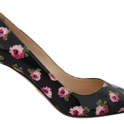 Elegantes bombas de cuero con estampado floral