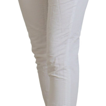 Elegante taps toelopende witte broek met hoge taille