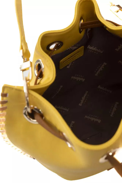 Bolso de hombro amarillo con detalle dorado