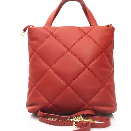 Elegante bolso bandolera de piel roja con detalles dorados