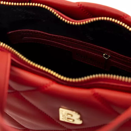 Elegante bolso bandolera de piel roja con detalles dorados