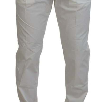 Elegantes pantalones chino de algodón blanco