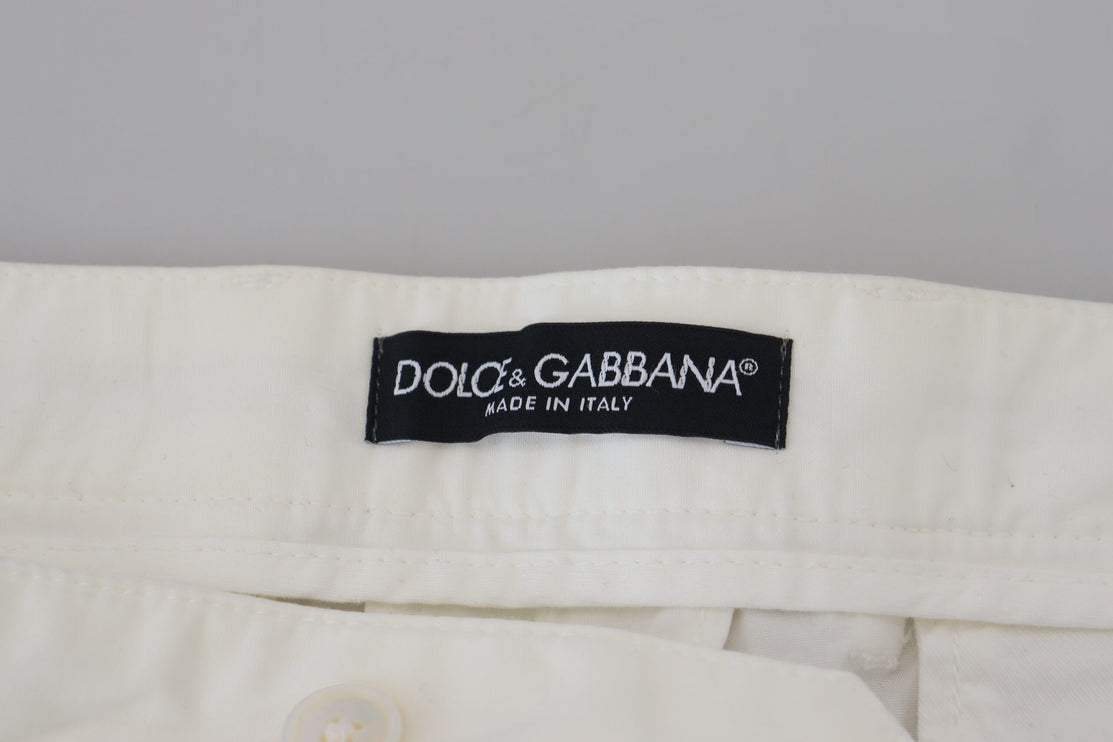 Elegantes pantalones chino de algodón blanco