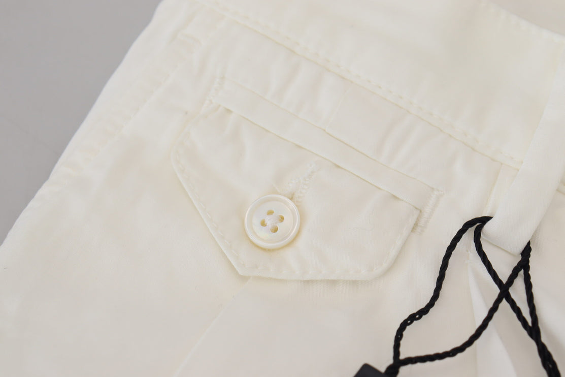 Elegantes pantalones chino de algodón blanco