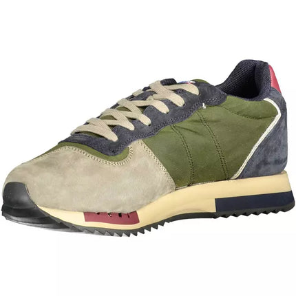 Elegantes zapatillas deportivas de cordones verdes verdes