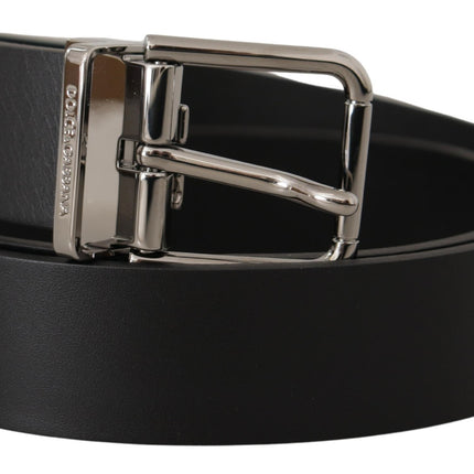 Elegant Black Leather Belt with Metal Buckle