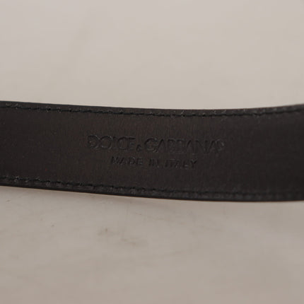 Sleek Black Leather Belt with Metal Buckle