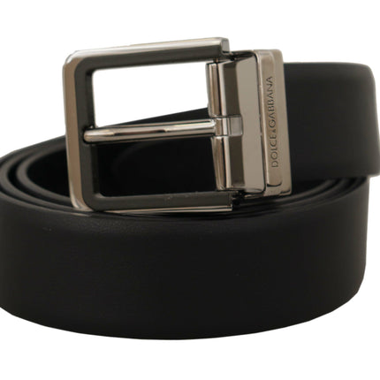 Elegant Black Leather Belt with Metal Buckle