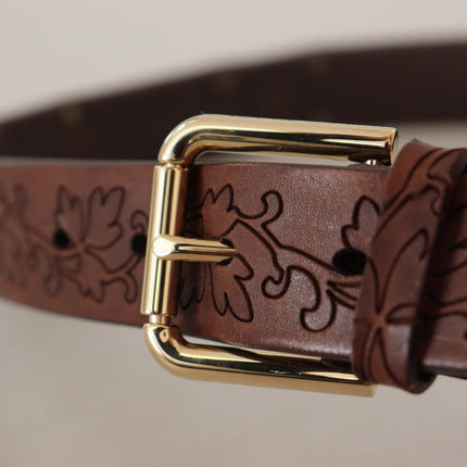 Elegant Leather Belt with Metal Buckle