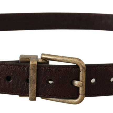 Elegant Leather Belt with Engraved Buckle