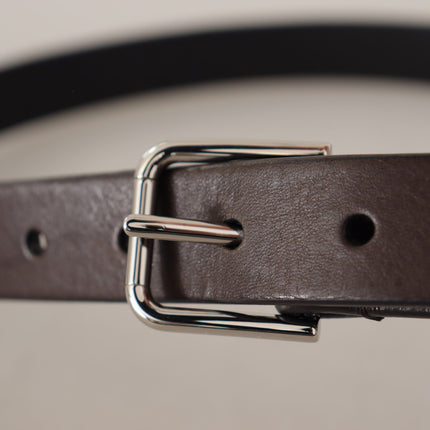 Elegant Leather Belt with Metal Buckle