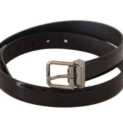 Elegant Black Leather Belt with Metal Buckle