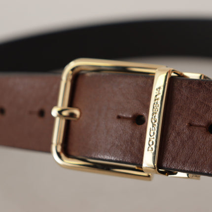 Elegant Brown Leather Belt with Metal Buckle