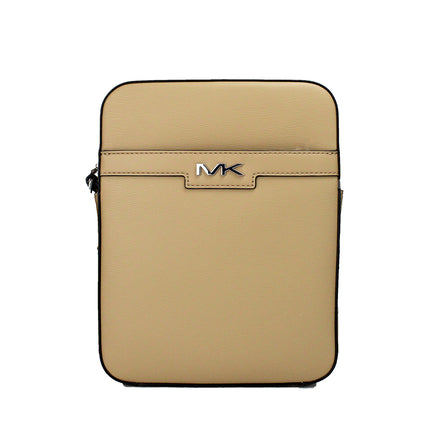 Cooper Bolso cruzado mediano de piel camel Flight Crossbody