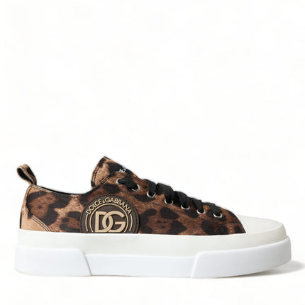 Elegantes zapatillas de deporte informal con estampado de leopardo