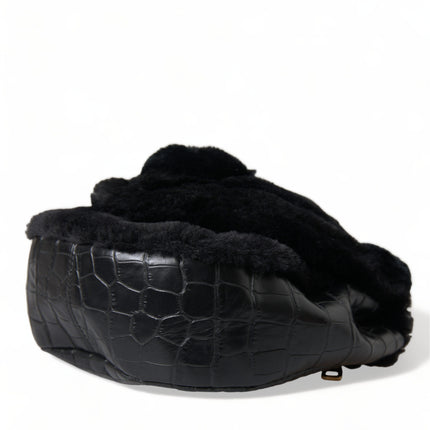 Exquisite Croc-Embossed Panther Shoulder Bag