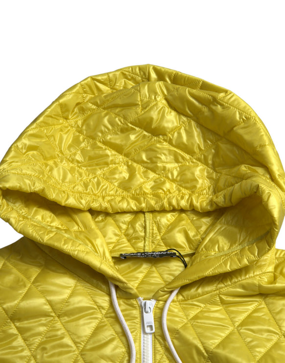 Veste à capuche jaune rayonnante