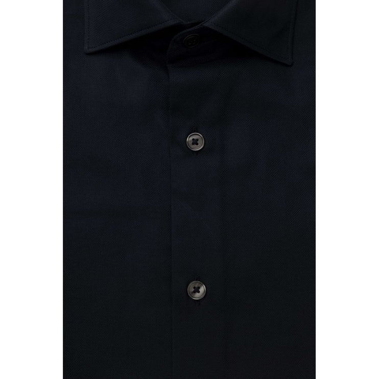 Elegante camisa de cuello francés de algodón azul