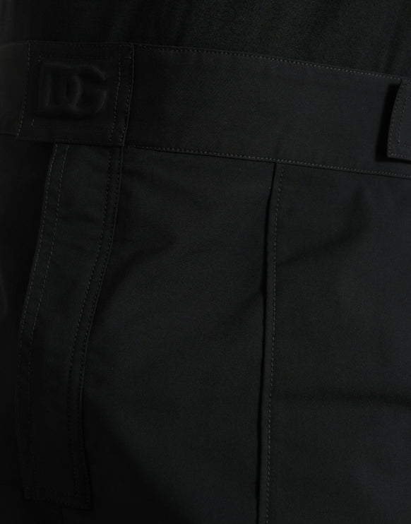 Elegantes pantalones rectos negros casuales