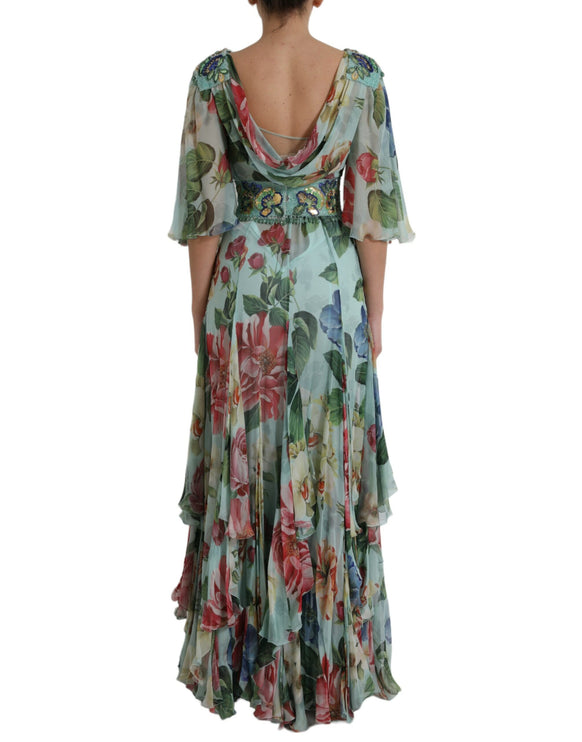 Robe longue en soie florale élégante