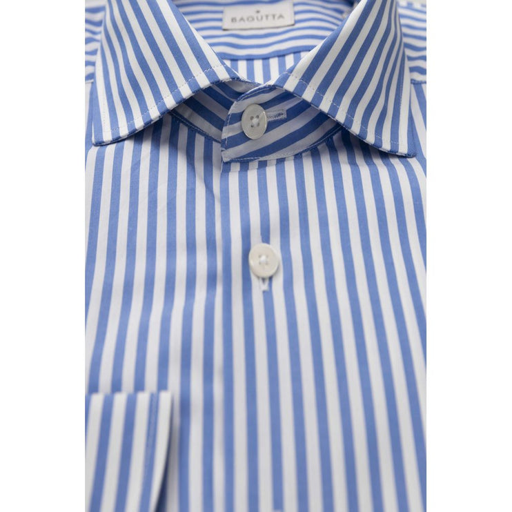 Elegante camisa de algodón azul claro - Fit mediano