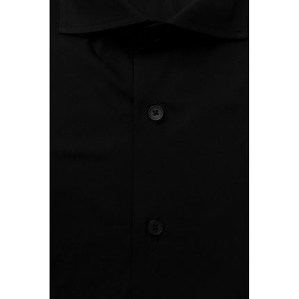 Elegante camisa negra de Fit Slim con cuello francés