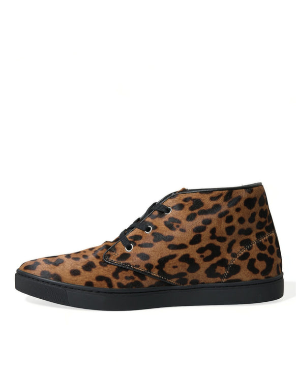 Elegantes zapatillas de deporte de leopardo con estampado de leopardo