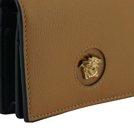 Elegant Compact Leather Wallet in Brown