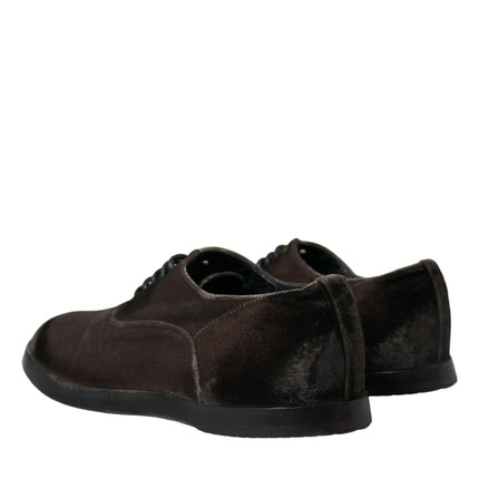 Elegantes zapatos de cordones de Velvet Oxford de Velvet Oxford