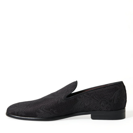 Elegante zwarte brokaatjurkjes loafers