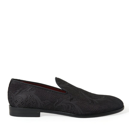 Elegante zwarte brokaatjurkjes loafers