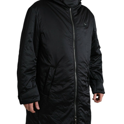 Veste parka à capuche noire élégante