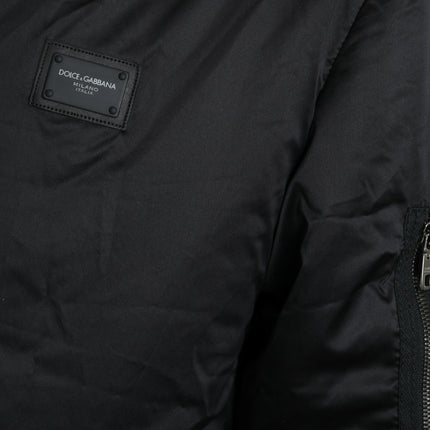 Veste parka à capuche noire élégante