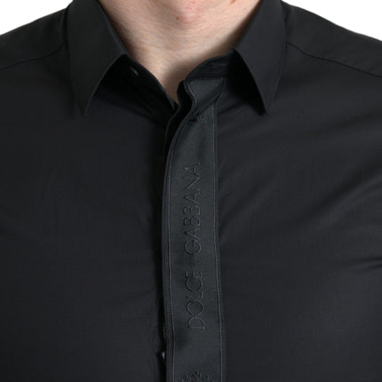 Elegante camisa de vestir negra delgada