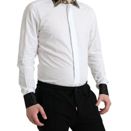 Elegante camisa de vestir de detalles dorados