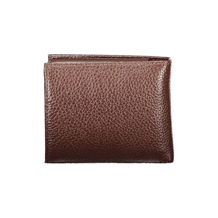 Elegant Brown Leather Bifold Wallet