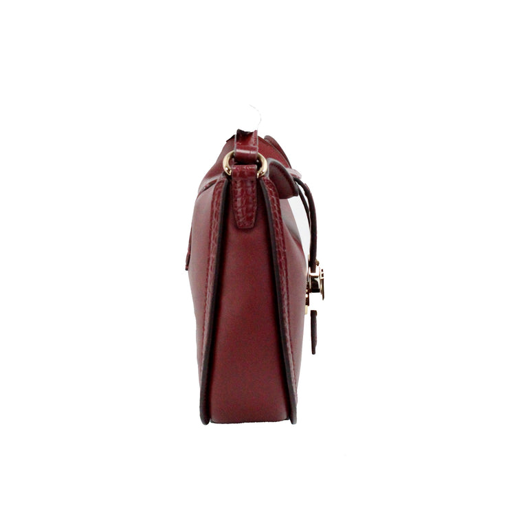 Gabby Bolso Crossbody pequeño plegable de piel color cereza oscuro